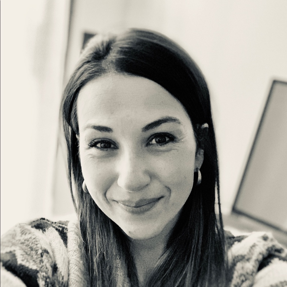 Meet your Posher, Nora